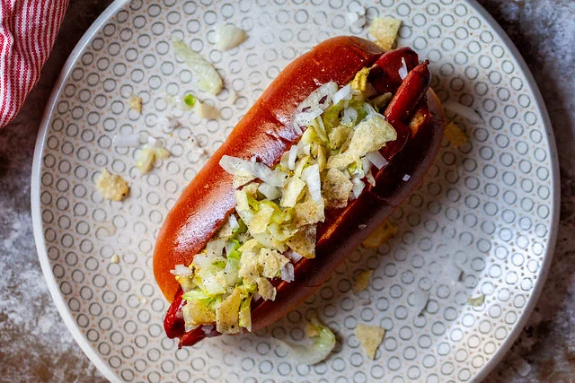 Assembly of the final hot dog
