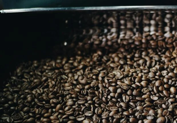 Key Trends in the Coffee Sector: Rebranding, Wage Rulings, and Labor Movements