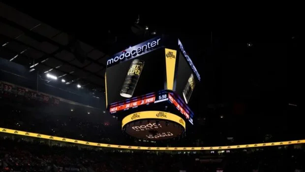 Beekeeper Coffee Secures Influential Sports Investors for Expansion