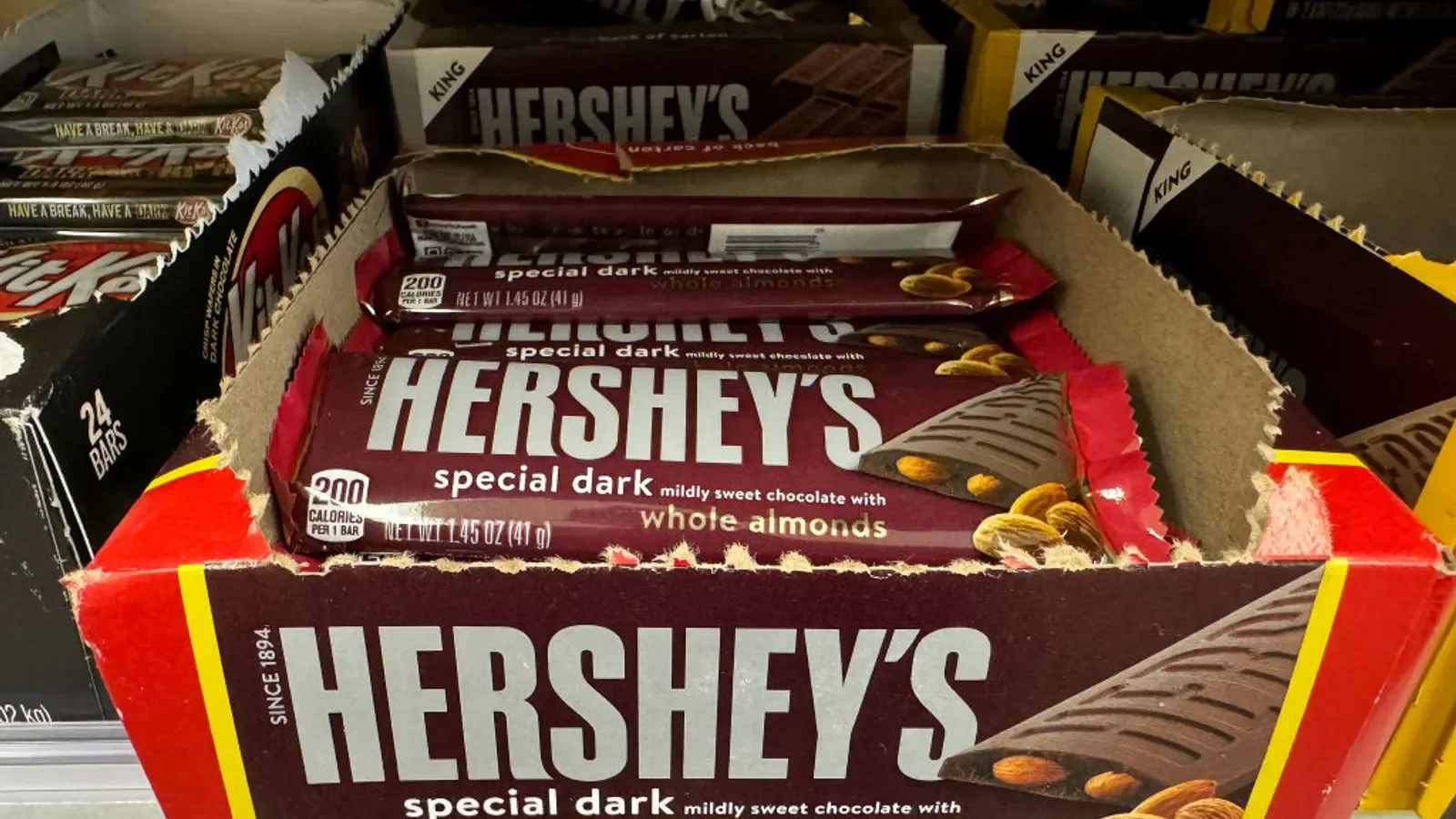 Hershey's New CFO: Dave Hulays Takes Charge as Company Transitions Leadership